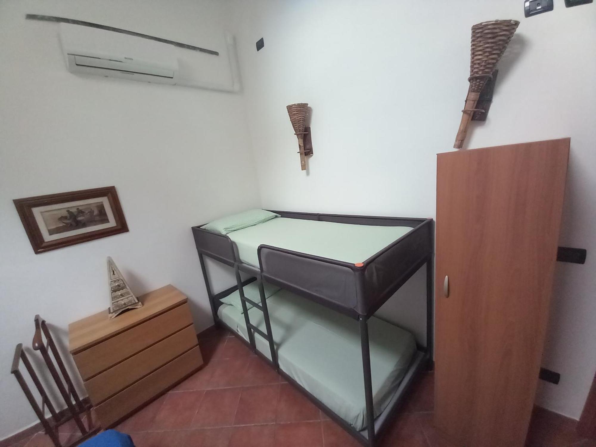 "La Casita", 2 Floors Apartment, Private Parking 1 Car Or 2 Bikes, Air-Cond And Terrace 리보르노 외부 사진