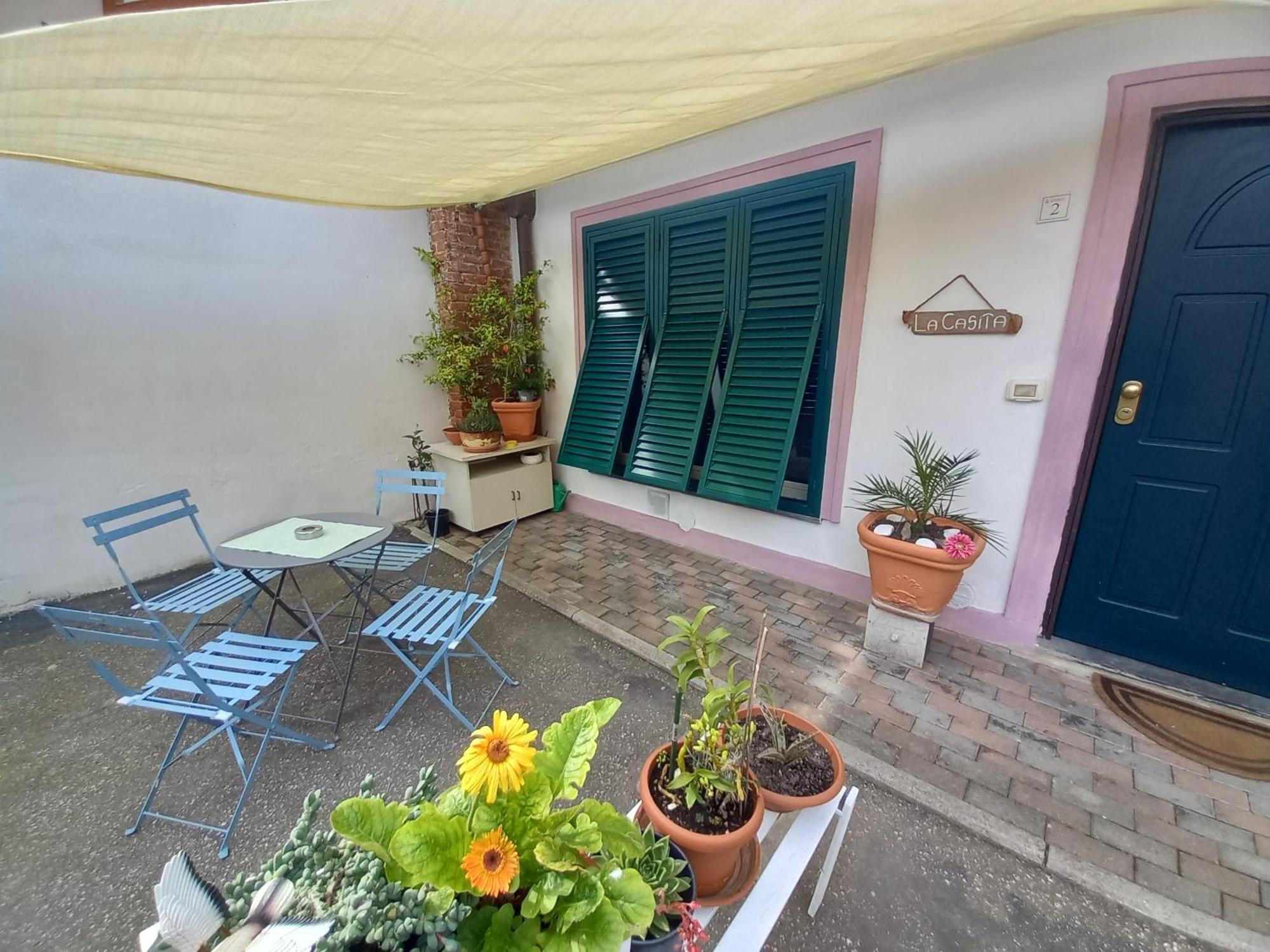 "La Casita", 2 Floors Apartment, Private Parking 1 Car Or 2 Bikes, Air-Cond And Terrace 리보르노 외부 사진