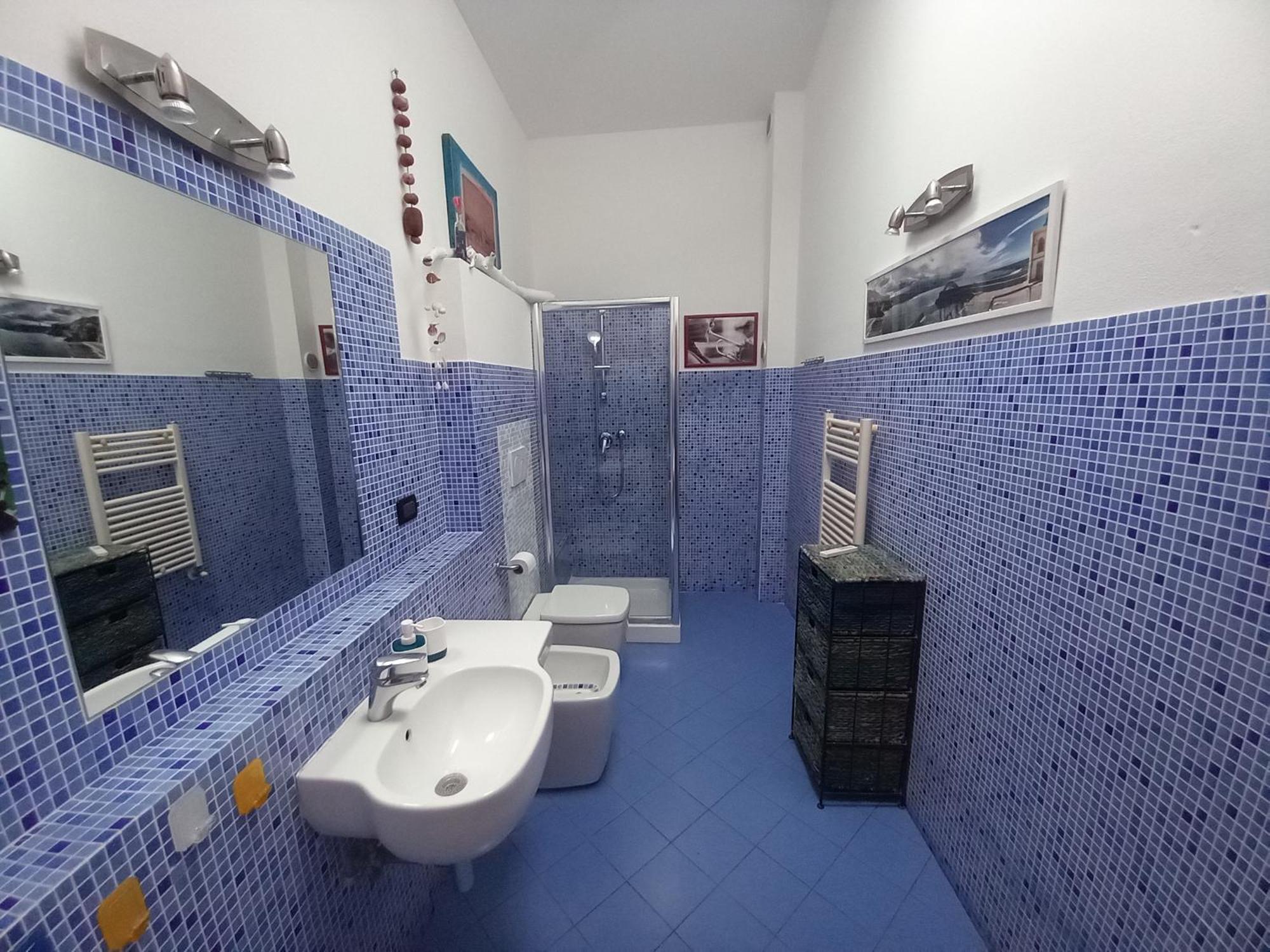 "La Casita", 2 Floors Apartment, Private Parking 1 Car Or 2 Bikes, Air-Cond And Terrace 리보르노 외부 사진